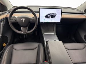 Tesla Model Y bild 14