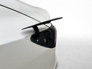 Tesla Model 3 bild 19