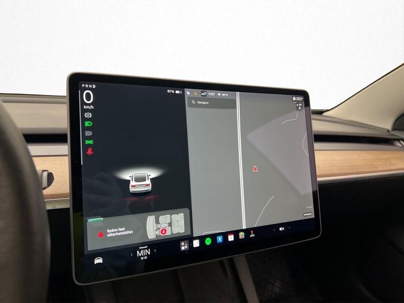 Tesla Model 3 bild 26