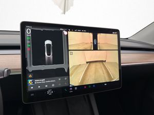 Tesla Model Y bild 22
