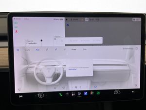 Tesla Model 3 bild 29