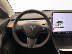 Tesla Model 3 bild 19