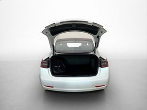 Tesla Model 3 bild 17