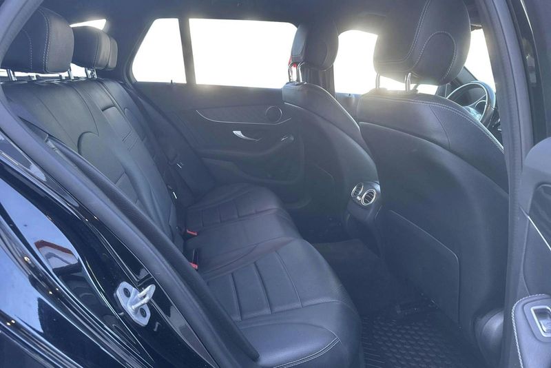 Mercedes C300 bild 8