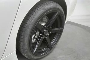 BMW 330 bild 16