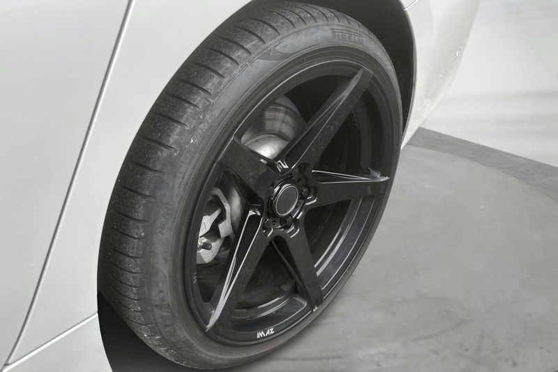 BMW 330 bild 16