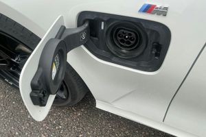 BMW 330 bild 19