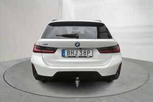 BMW 330 bild 5