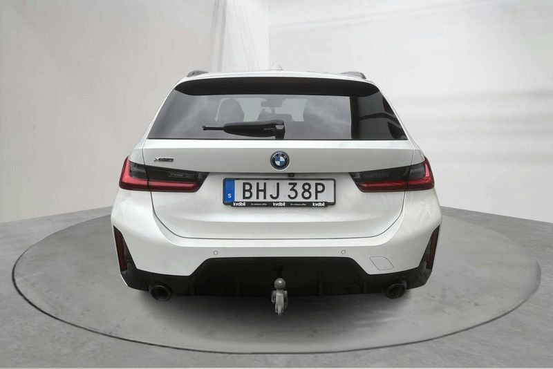 BMW 330 bild 5