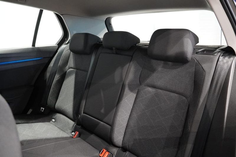 Volkswagen Golf bild 8