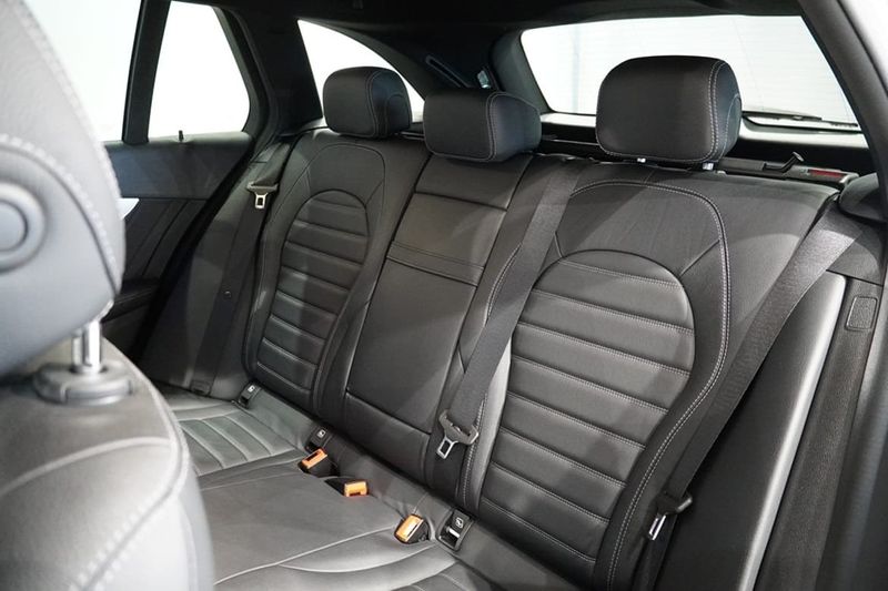 Mercedes C300 bild 10