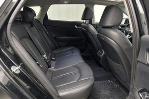 Kia Optima bild 8