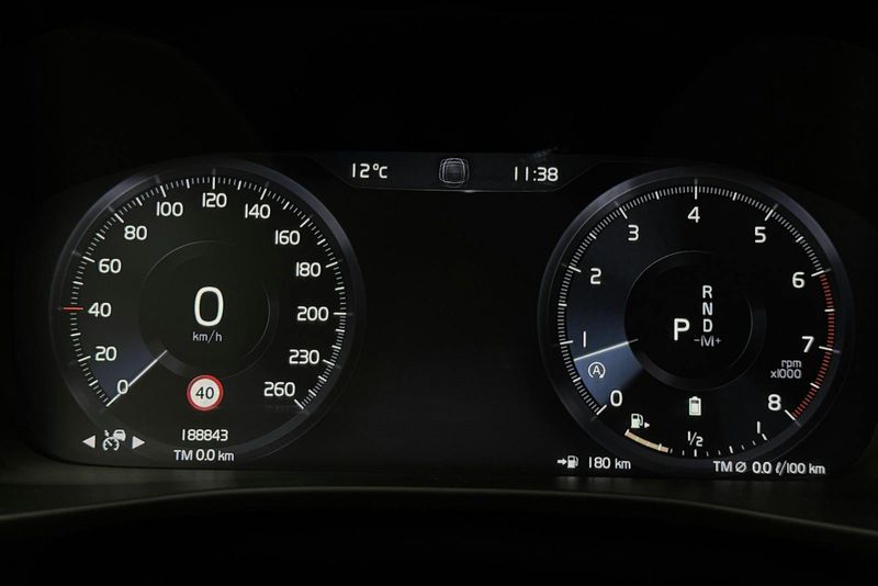 Volvo XC40 bild 10