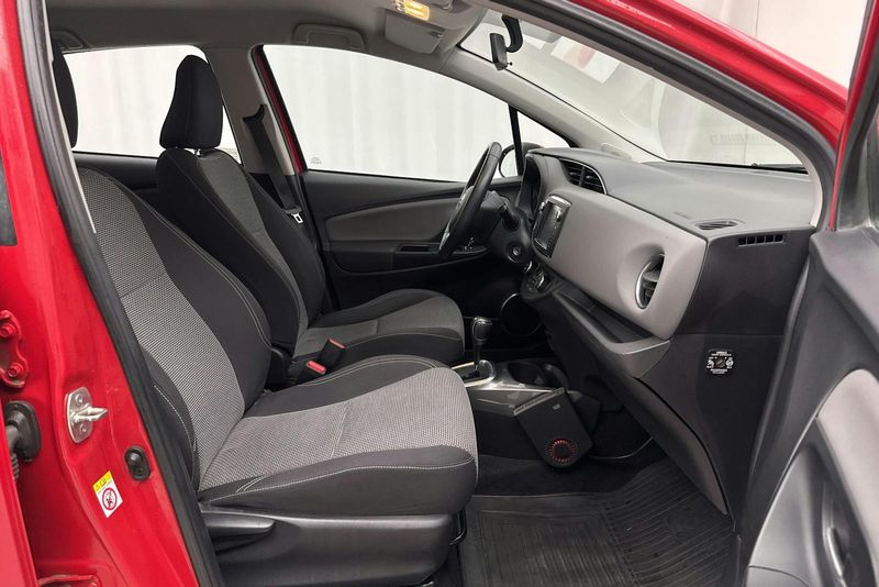 Toyota Yaris bild 7