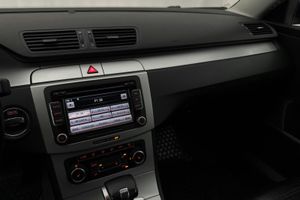 Volkswagen Passat bild 11