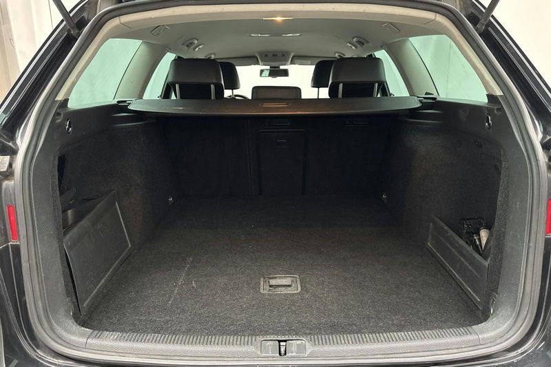 Volkswagen Passat bild 9