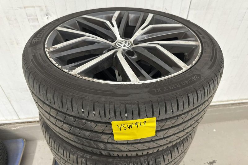 Volkswagen Passat bild 17