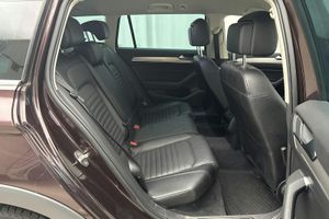 Volkswagen Passat bild 8