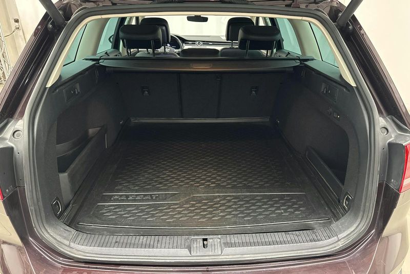 Volkswagen Passat bild 9