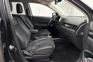 Mitsubishi Outlander bild 7