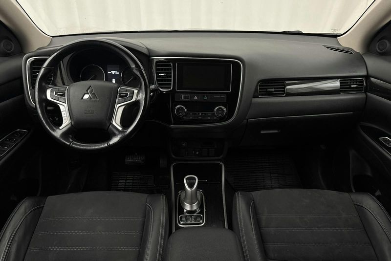 Mitsubishi Outlander bild 6
