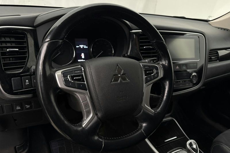 Mitsubishi Outlander bild 14
