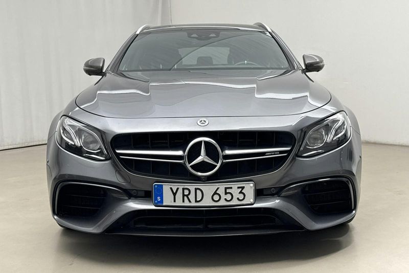 Mercedes E63 AMG bild 4