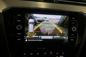 Volkswagen Passat bild 12