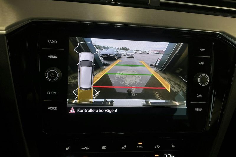 Volkswagen Passat bild 12