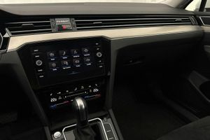 Volkswagen Passat bild 15