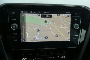 Volkswagen Passat bild 11