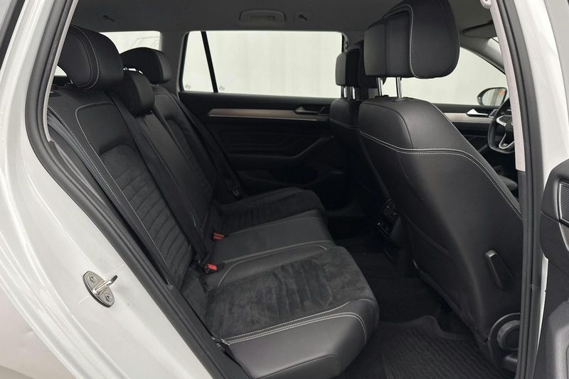 Volkswagen Passat bild 8