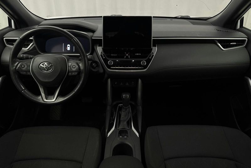 Toyota Corolla Cross bild 6