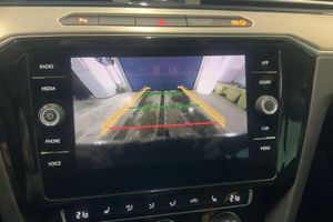 Volkswagen Passat bild 14