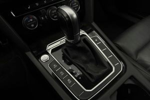 Volkswagen Passat bild 12