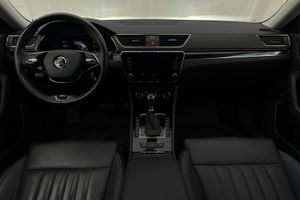 Skoda Superb bild 6