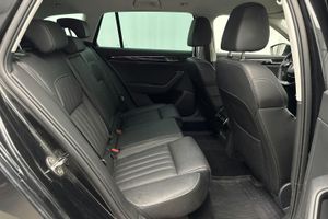 Skoda Superb bild 8
