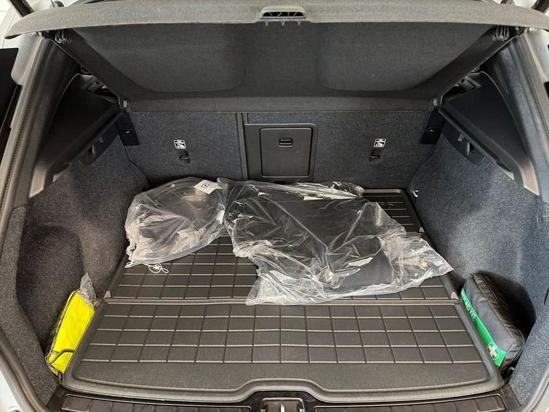Volvo EX40 bild 25