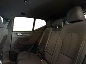 Volvo EX40 bild 22