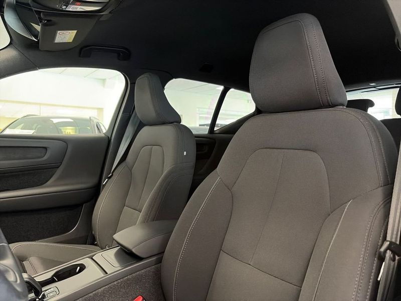 Volvo EX40 bild 11