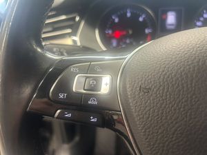 Volkswagen Passat bild 24