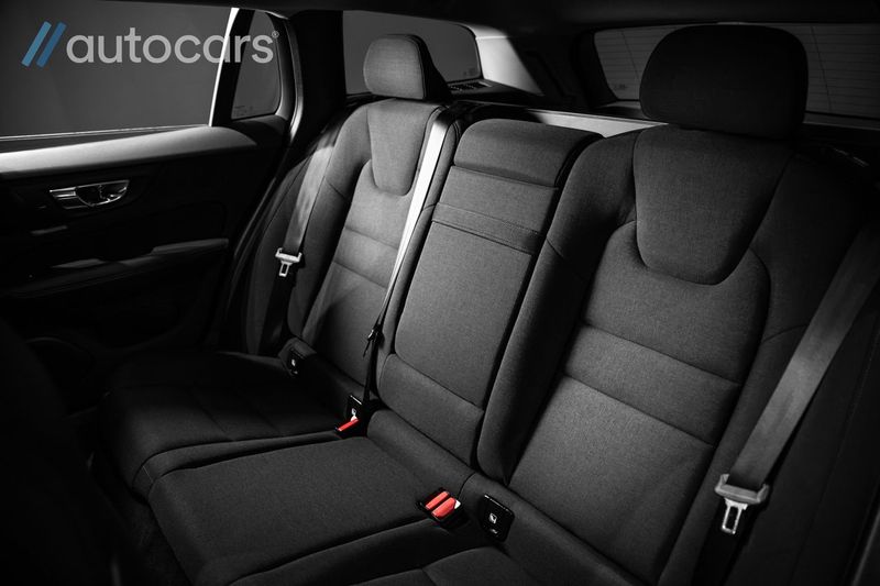 Volvo V60 bild 24