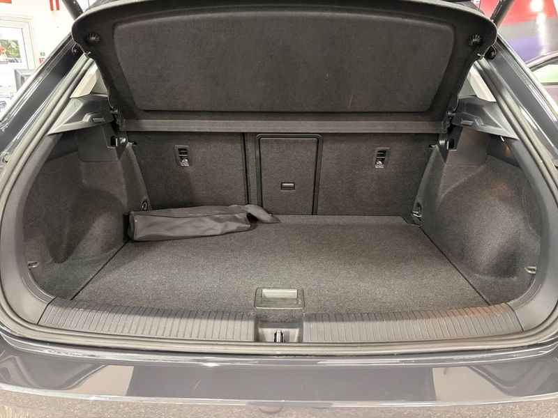 Volkswagen T-Roc bild 8