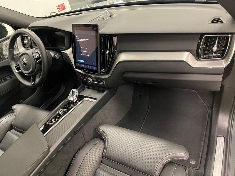 Volvo XC60 bild 2