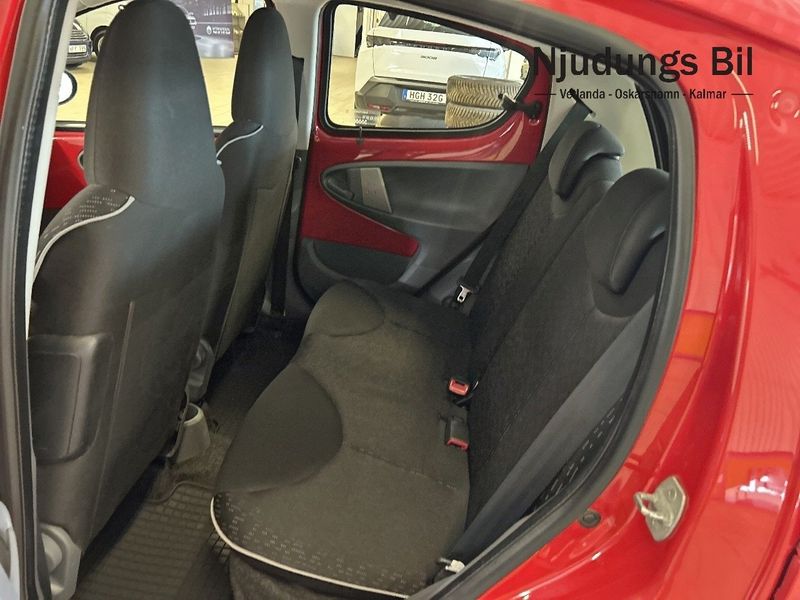 Peugeot 107 bild 7