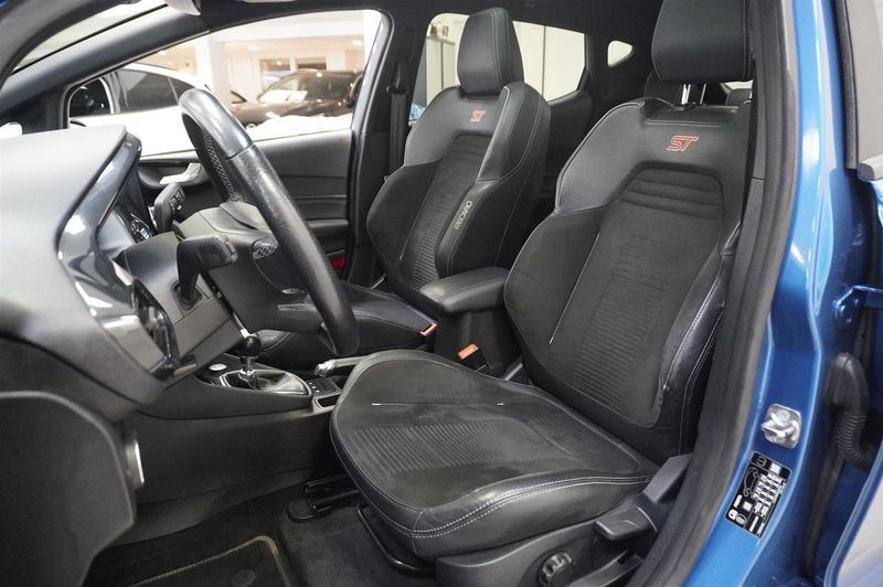 Ford Fiesta bild 5