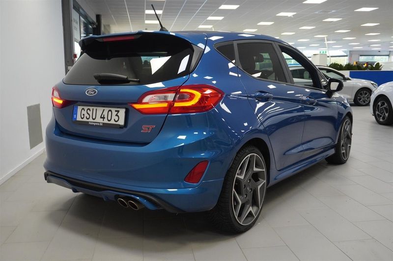 Ford Fiesta bild 4