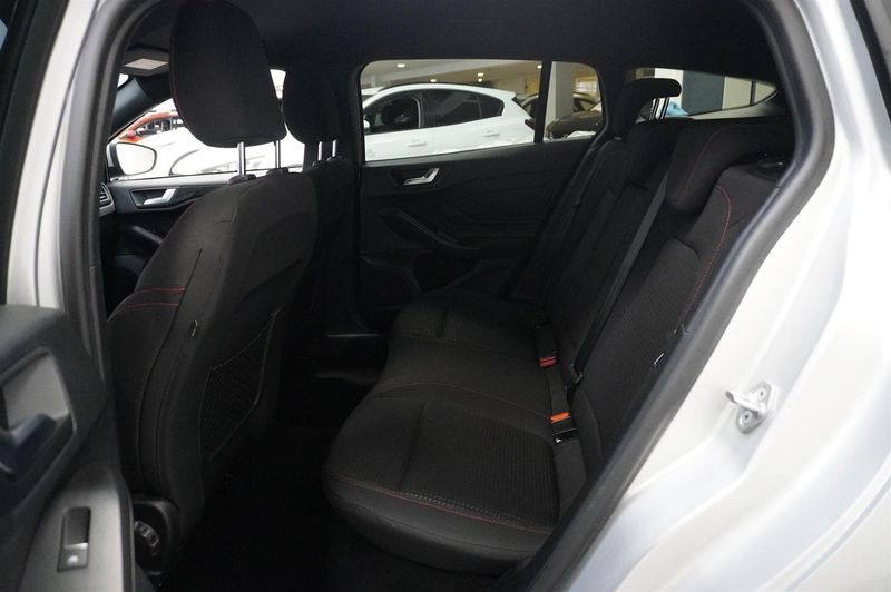 Ford Focus bild 6