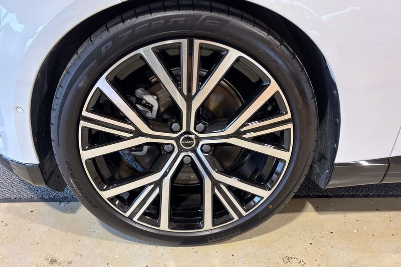 Volvo ES90 bild 28