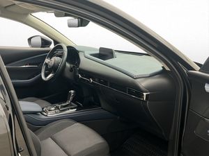Mazda CX-30 bild 15